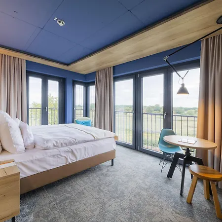 Отель Arborea Marina Neustadt 4*